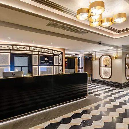 Eurostars Baixa ホテル