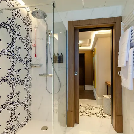 Szálloda Eurostars Baixa