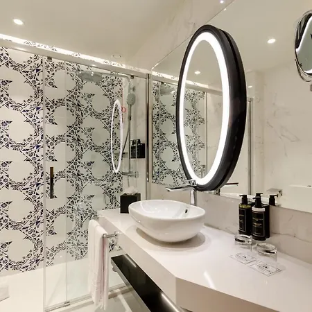 Szálloda Eurostars Baixa Lisboa